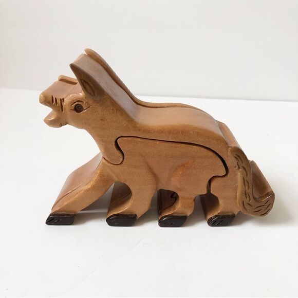 Animal wooden carved stash away puzzle box - Picture 1 of 8
